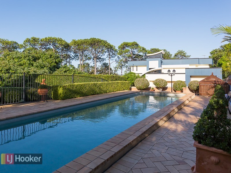 28 The Rampart, Redland Bay QLD 4165