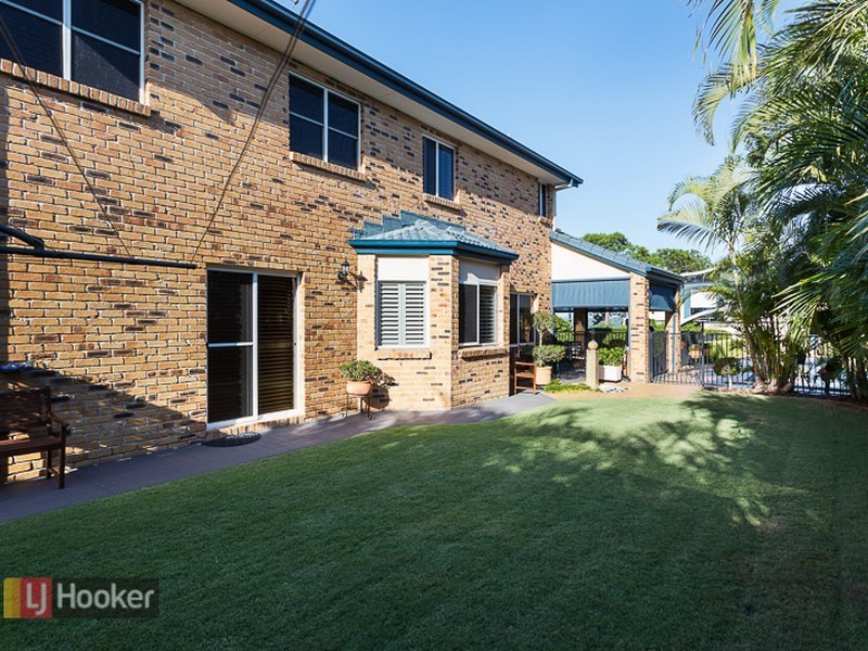 28 The Rampart, Redland Bay QLD 4165
