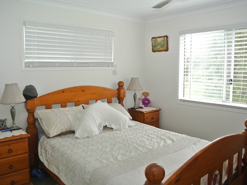 45 Lonicera Street, Macleay Island QLD 4184