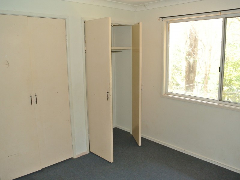 33 Halcyon Street, Lamb Island QLD 4184