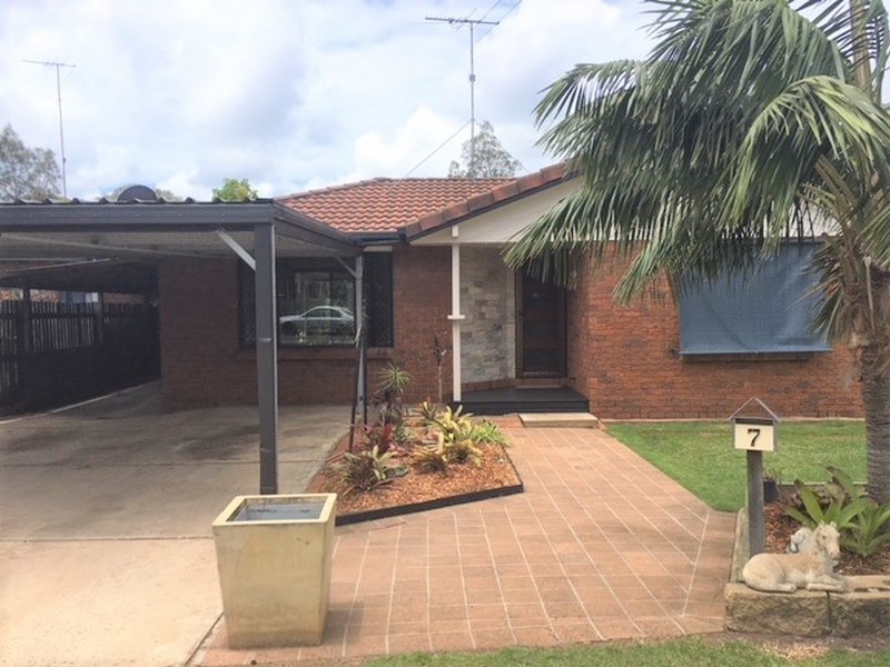 7 Junee Street, Redland Bay QLD 4165