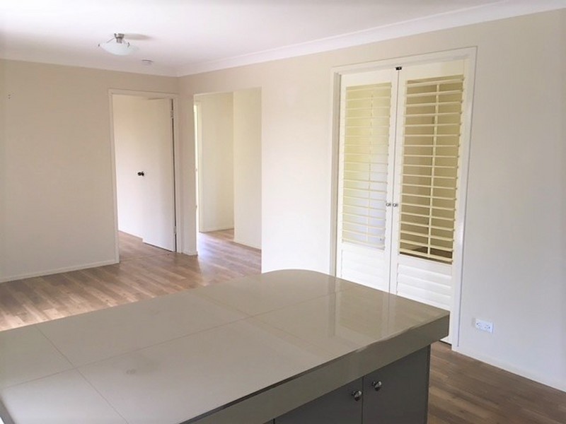 7 Junee Street, Redland Bay QLD 4165