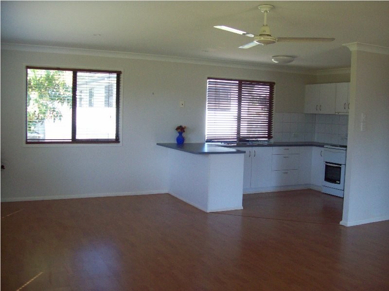 34 Lonicera Street, Macleay Island QLD 4184