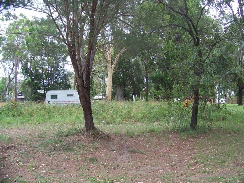21 President Tce, Macleay Island QLD 4184