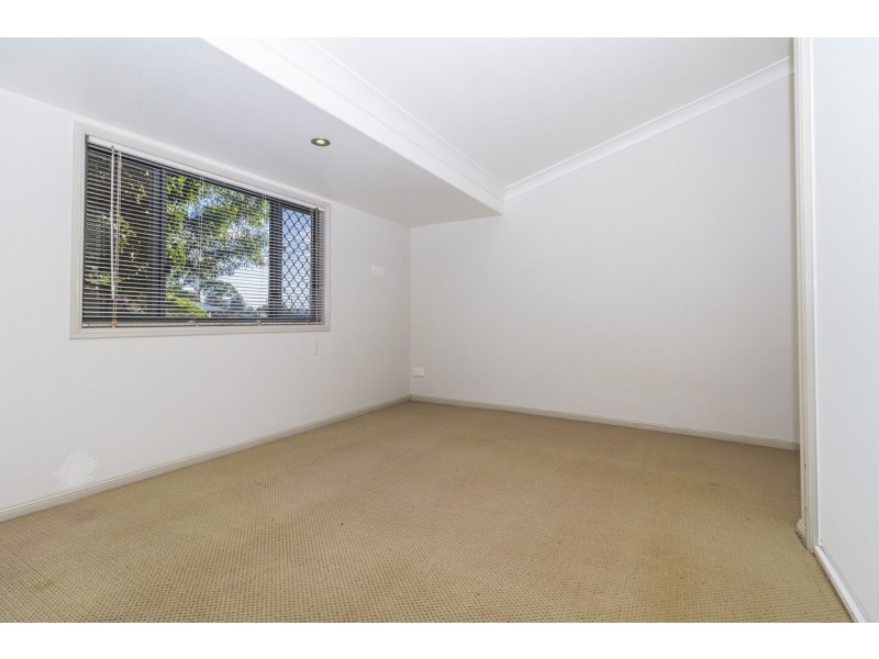 9 Kings Road, Russell Island QLD 4184