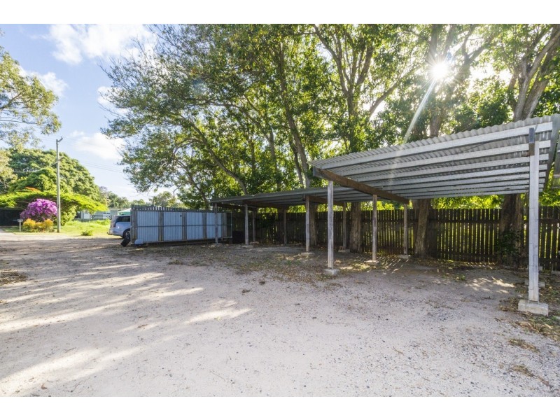9 Kings Road, Russell Island QLD 4184