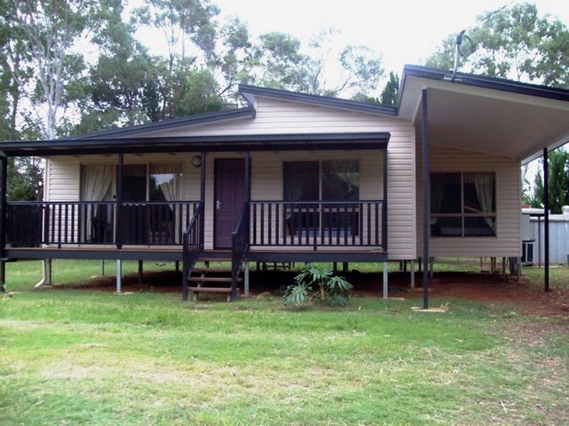 63 Francis Road, Macleay Island QLD 4184