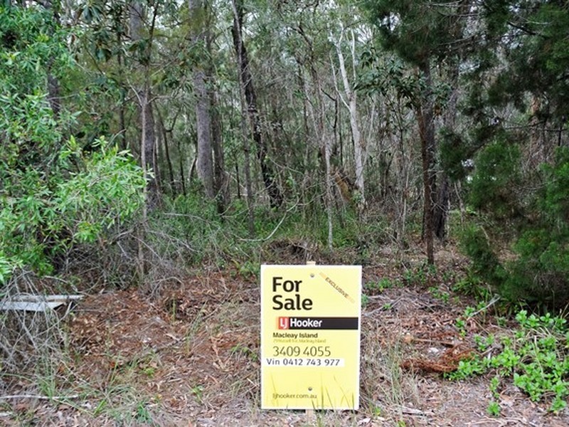 10 President Terrace, Macleay Island QLD 4184