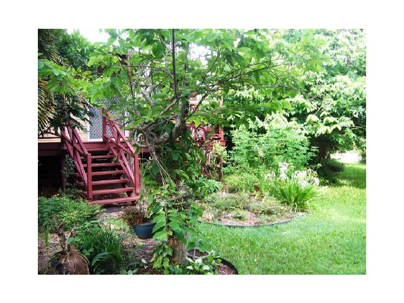 24 Mel, Macleay Island QLD 4184