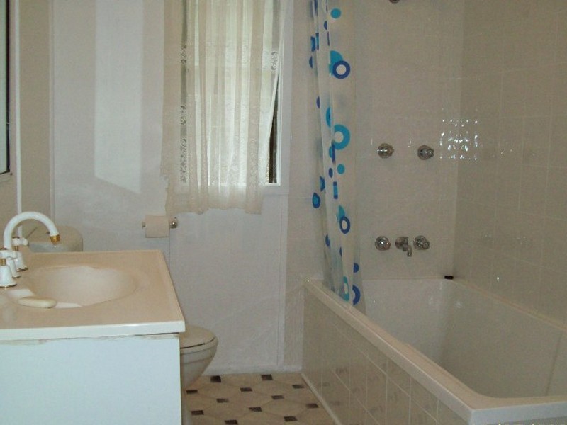 30 Tukkeri, Macleay Island QLD 4184