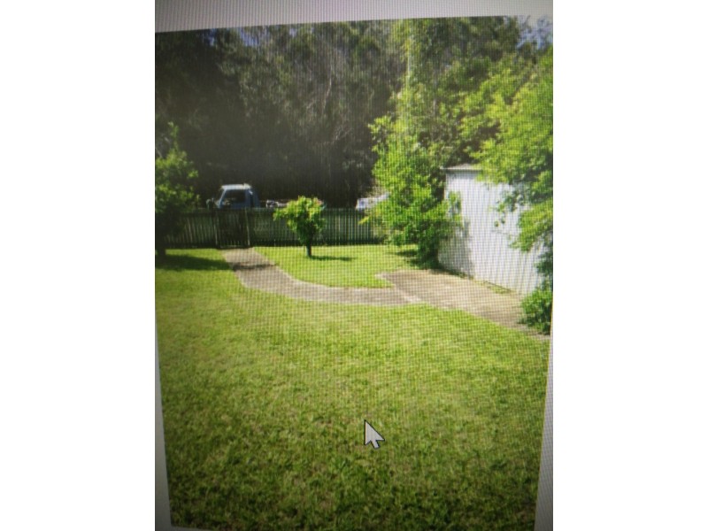 42 Francis Street, Macleay Island QLD 4184