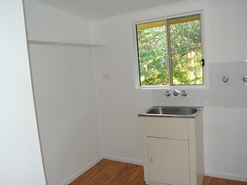 18 Glen Street, Macleay Island QLD 4184