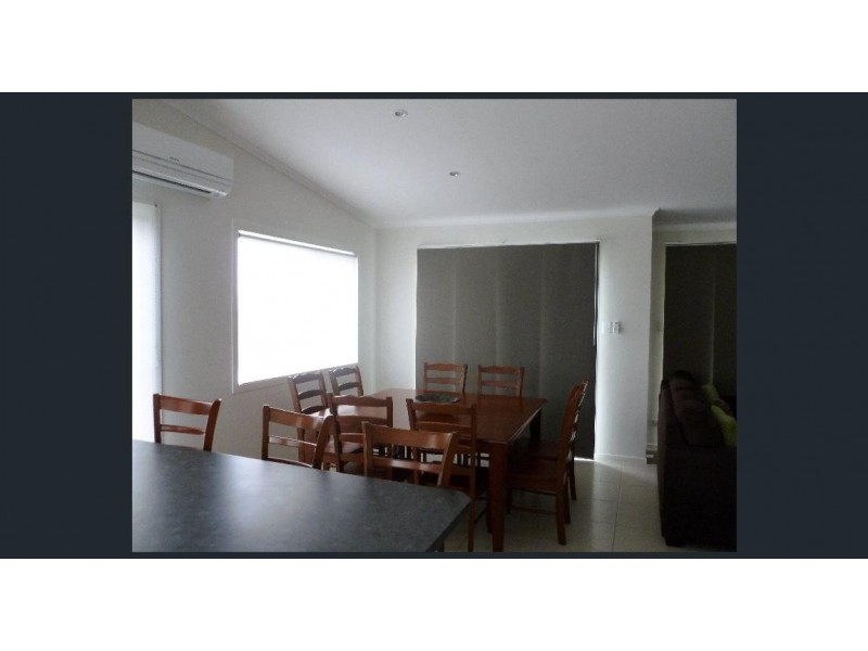 50 Eastbourne Terrace, Macleay Island QLD 4184
