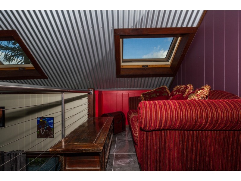 36 Kamar Street, Russell Island QLD 4184