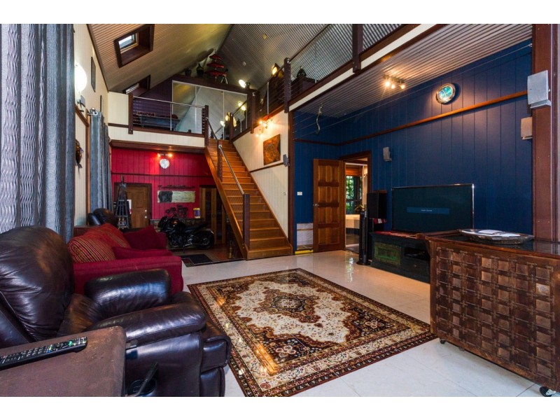 36 Kamar Street, Russell Island QLD 4184