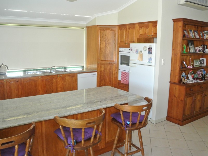20 Kalara Street, Macleay Island QLD 4184