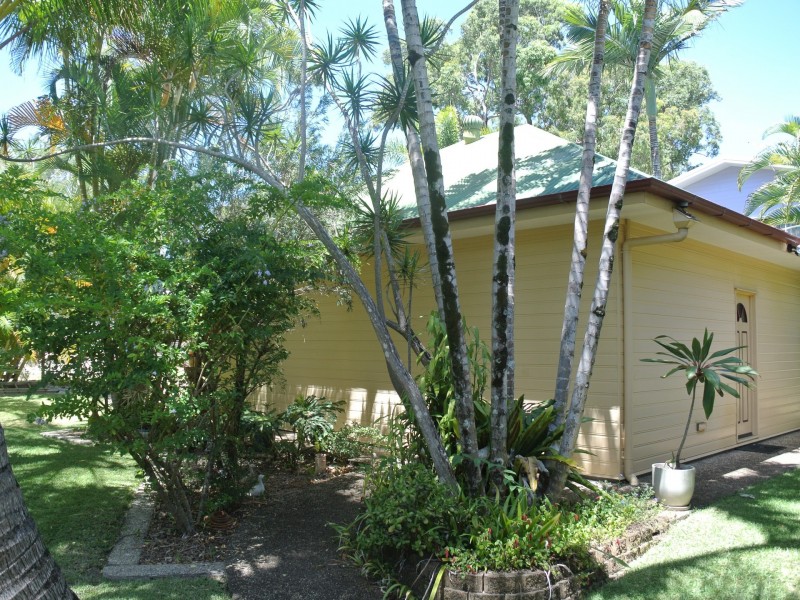 20 Kalara Street, Macleay Island QLD 4184