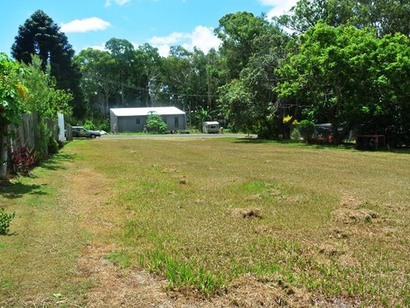 20 Michiko Street, Macleay Island QLD 4184