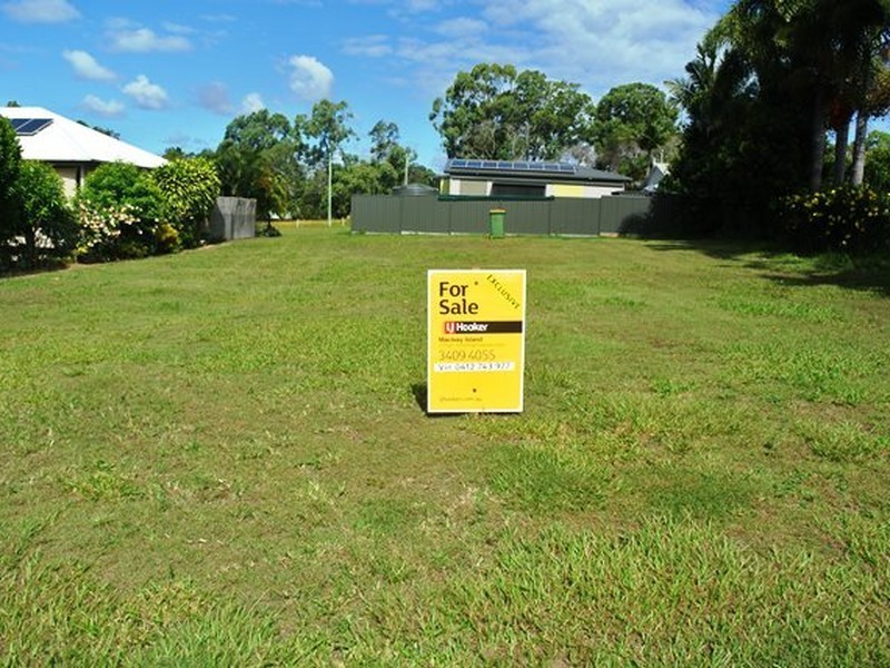 16 Squire Street, Macleay Island QLD 4184