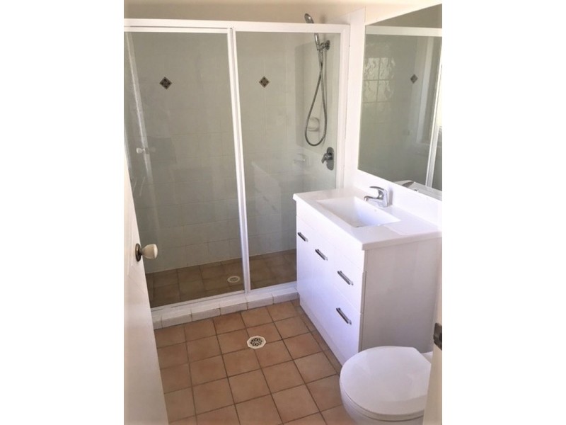 9 Cazna Court, Redland Bay QLD 4165