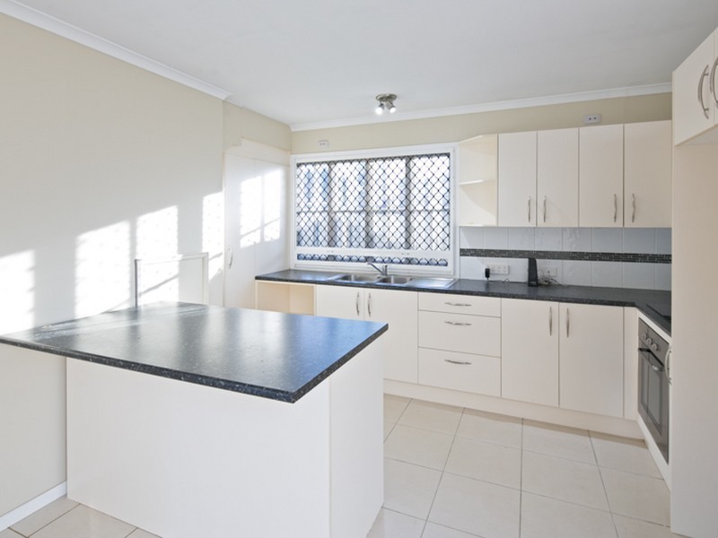 203 Cane Street, Redland Bay QLD 4165