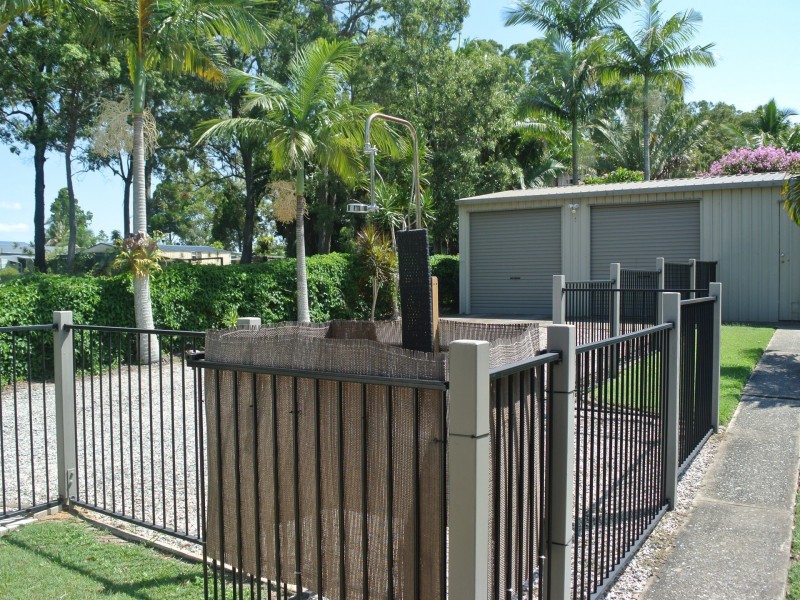 19 Benowa Street, Macleay Island QLD 4184