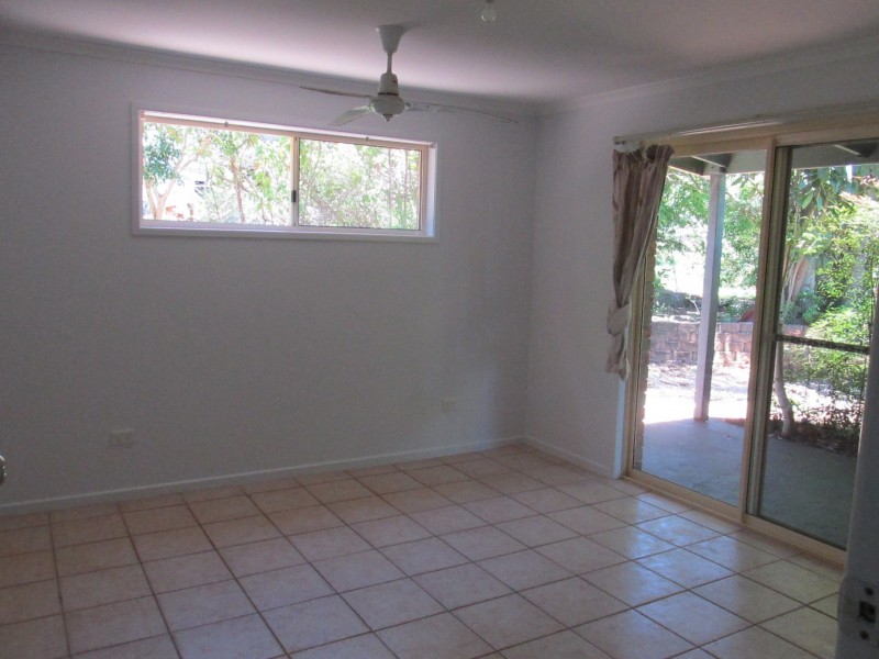 5 Eastbourne Terrace, Macleay Island QLD 4184