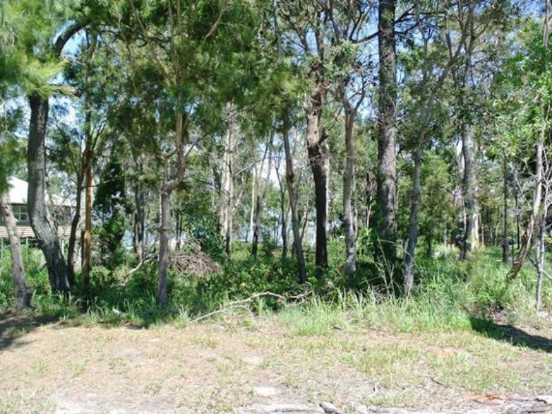 143 Kate Street, Macleay Island QLD 4184