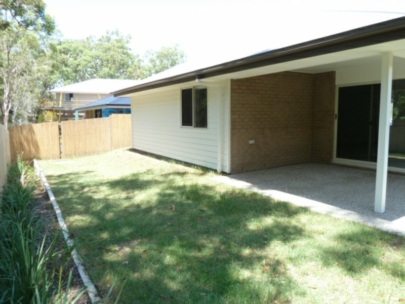 14 Woodhaven Close, Redland Bay QLD 4165