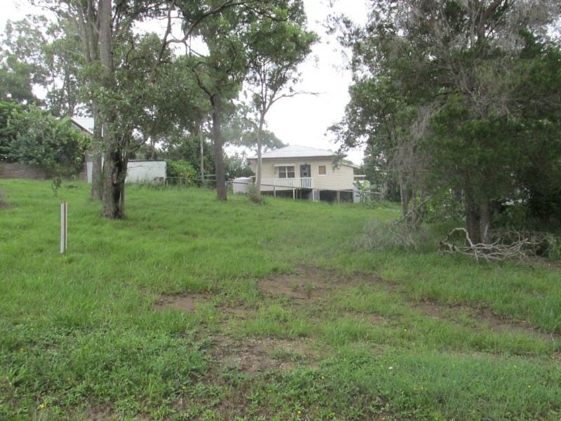 5 Devaney Street, Macleay Island QLD 4184