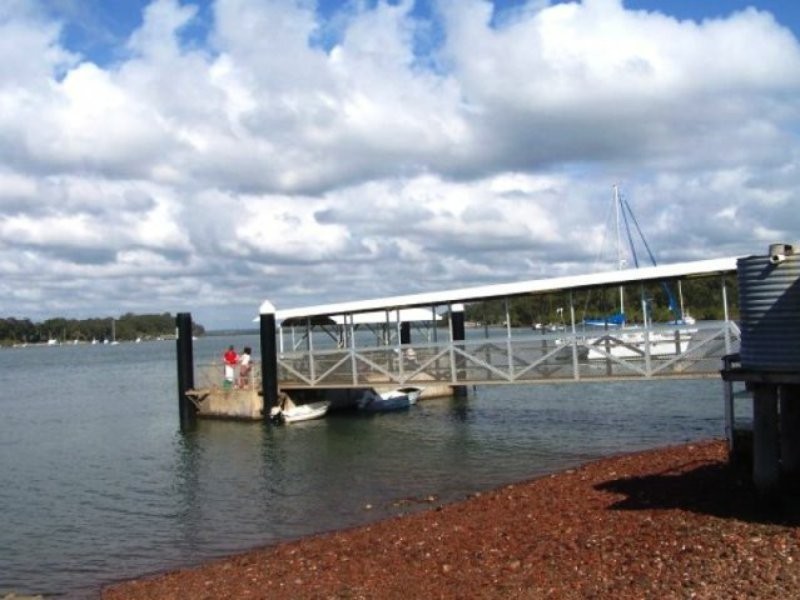 17 Nectar Street, Lamb Island QLD 4184