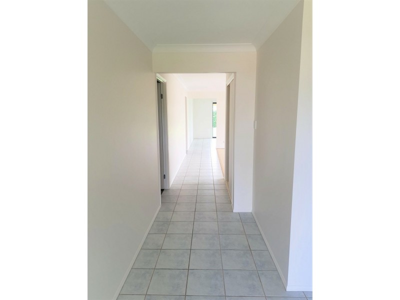 5 Gladebourne Crescent, Victoria Point QLD 4165