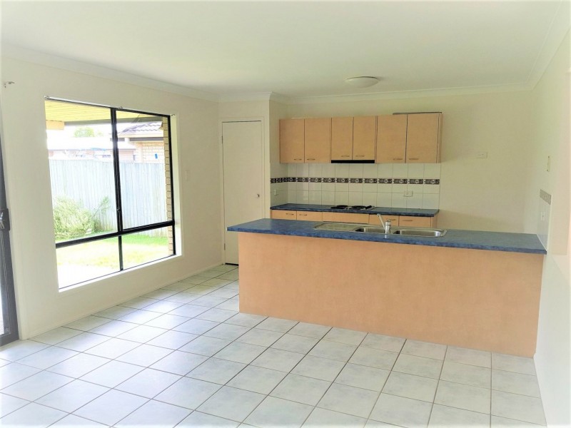 5 Gladebourne Crescent, Victoria Point QLD 4165