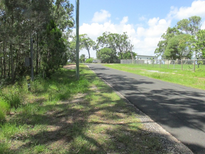 19 Beelong St, Macleay Island QLD 4184