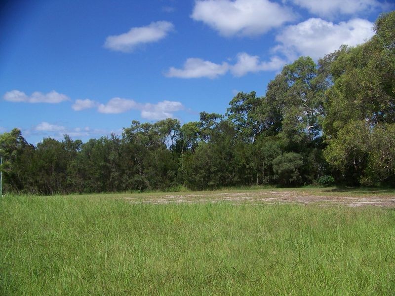 24 Pier Haven, Lamb Island QLD 4184