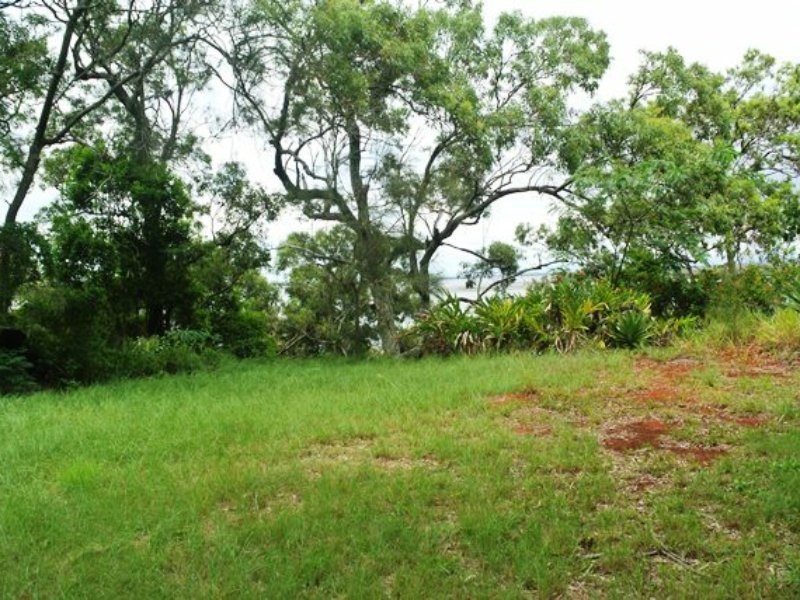 72 Western Road, Macleay Island QLD 4184