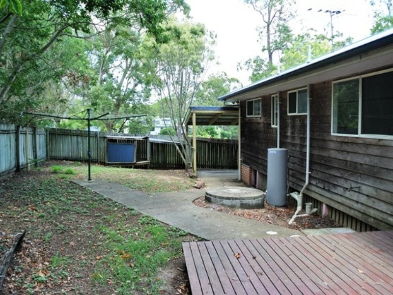 10 Scotts Road, Macleay Island QLD 4184