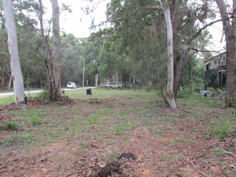 32 Piccaninny Street, Macleay Island QLD 4184