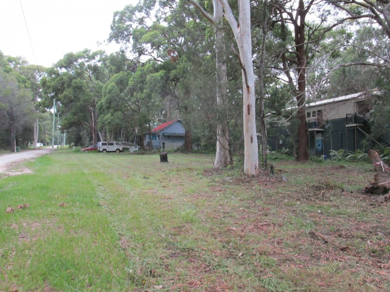 32 Piccaninny Street, Macleay Island QLD 4184