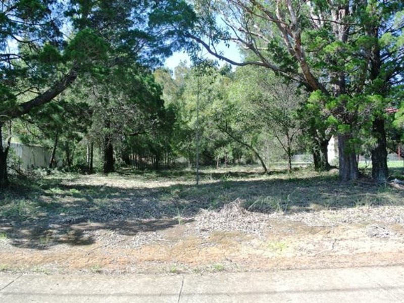 164 High Central Road, Macleay Island QLD 4184