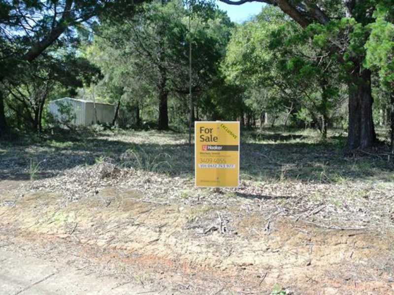 164 High Central Road, Macleay Island QLD 4184