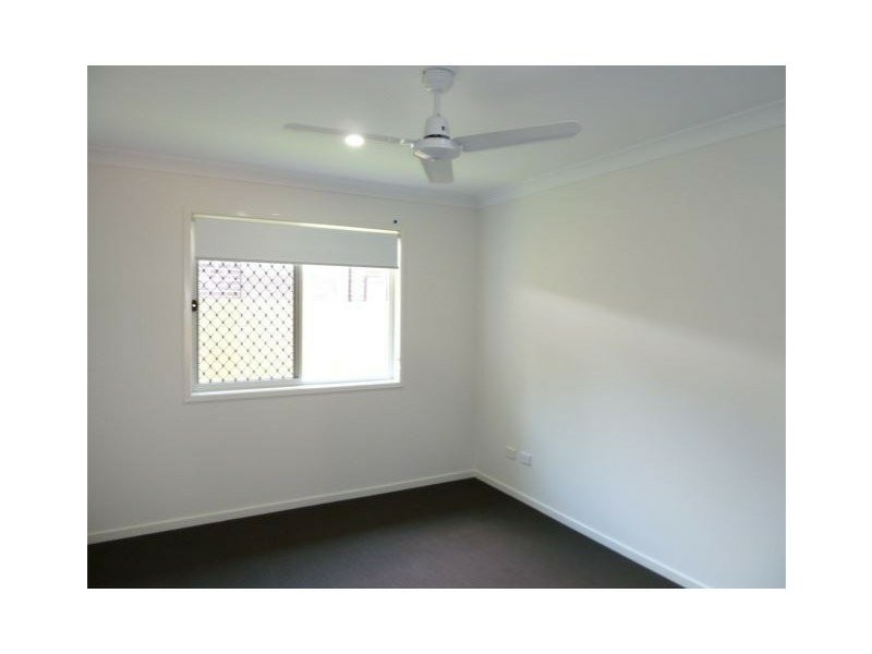 37 Pyrus Place, Redland Bay QLD 4165