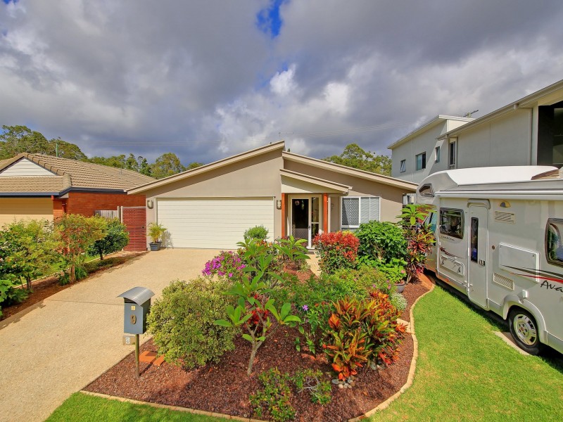 9 Bream Place, Redland Bay QLD 4165