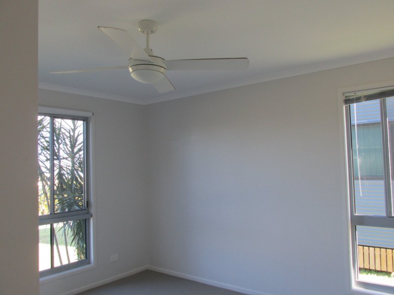13 Coorong Street, Macleay Island QLD 4184