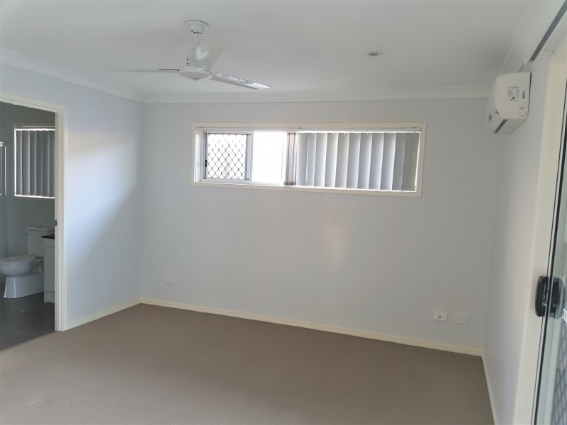 3 Daly Place, Redland Bay QLD 4165