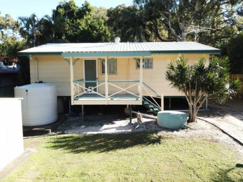 8 William Street, Macleay Island QLD 4184