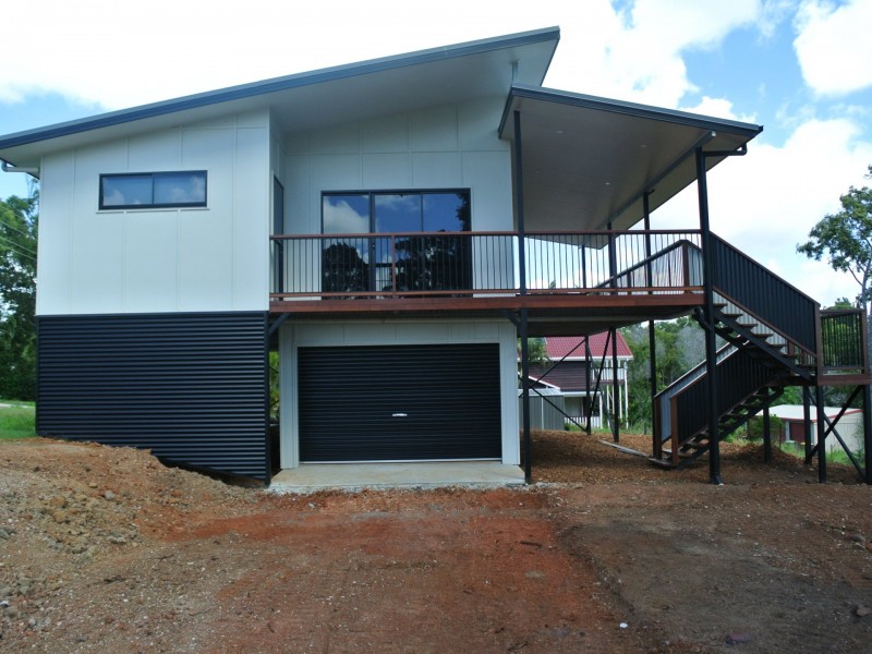 35 Timothy Street, Macleay Island QLD 4184