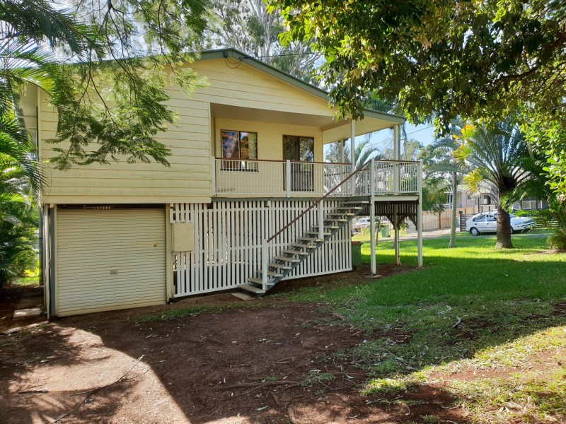 42 BLUE WATER CRESENT, Macleay Island QLD 4184