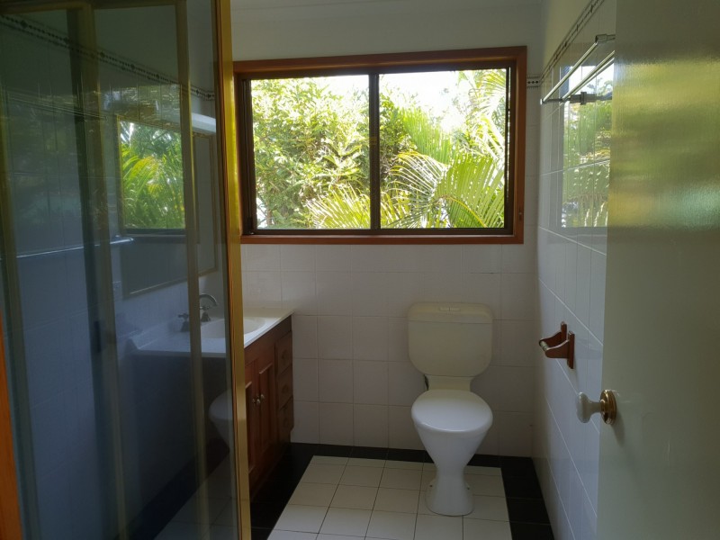 42 BLUE WATER CRESENT, Macleay Island QLD 4184