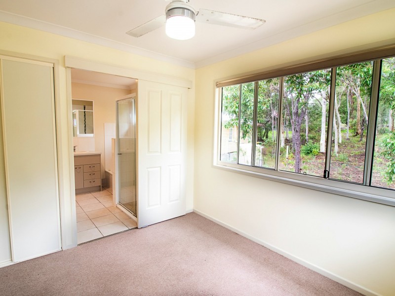 92 Kate Street, Macleay Island QLD 4184